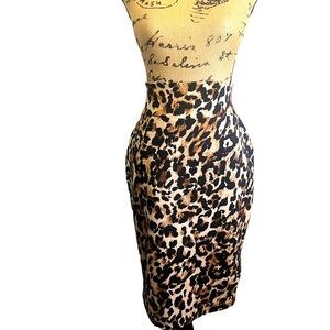 Sexy Pencil Leopard Skirt in Size Large